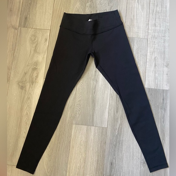 Lululemon leggings - Picture 3 of 4
